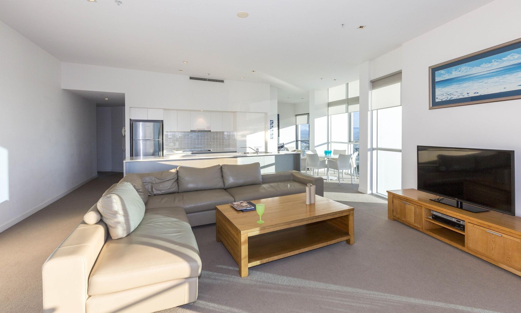 Aparthotel Artique - Official Surfers Paradise
